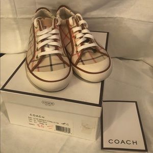 Brand New Coach Katelyn Sneakers Size 8.5